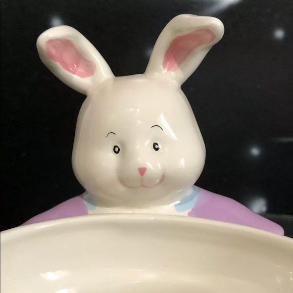 Blossoms and Blooms Porcelain Pastel Bunny Planter - Picture 7 of 7